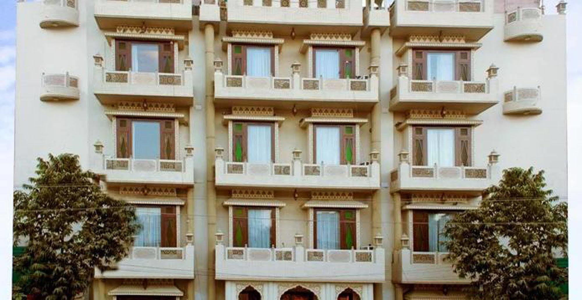 Nahargarh Haveli-Near Train Station Metro Hotel Jaipur Buitenkant foto