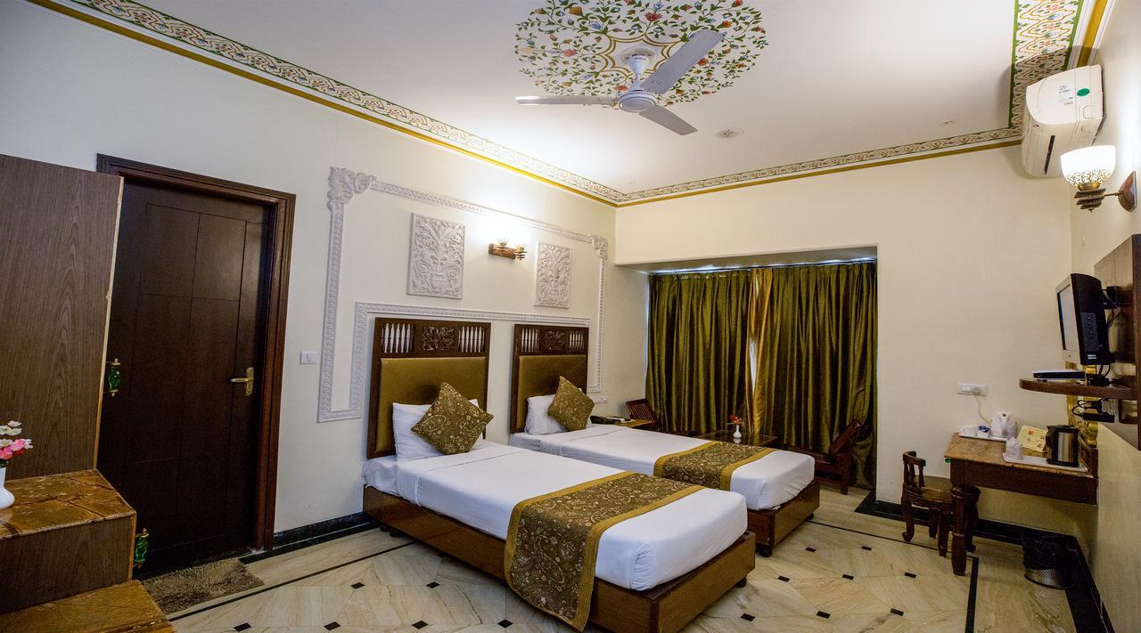 Nahargarh Haveli-Near Train Station Metro Hotel Jaipur Buitenkant foto
