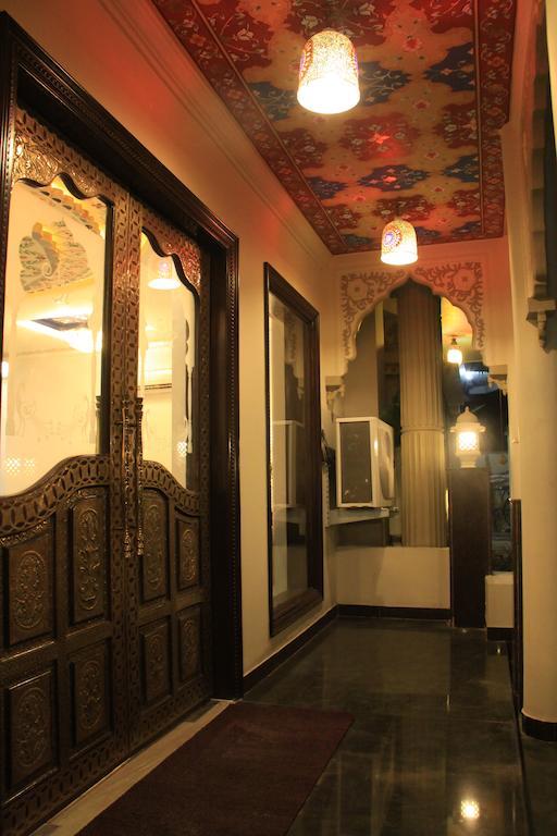 Nahargarh Haveli-Near Train Station Metro Hotel Jaipur Buitenkant foto