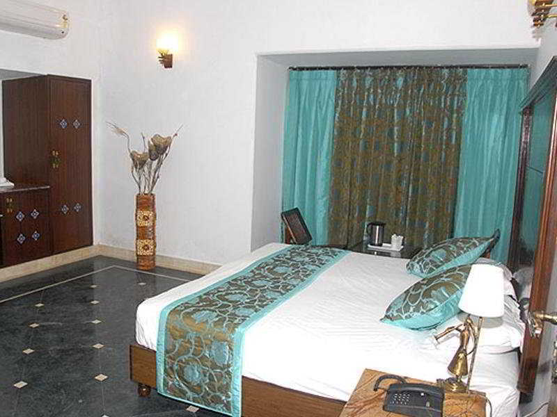 Nahargarh Haveli-Near Train Station Metro Hotel Jaipur Buitenkant foto