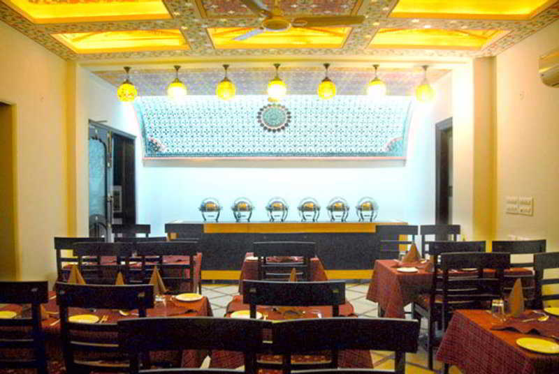 Nahargarh Haveli-Near Train Station Metro Hotel Jaipur Buitenkant foto